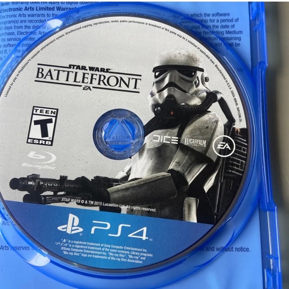 Star Wars Battlefront -- Deluxe Edition (Sony PlayStation 4, 2015) - Picture 2 of 6